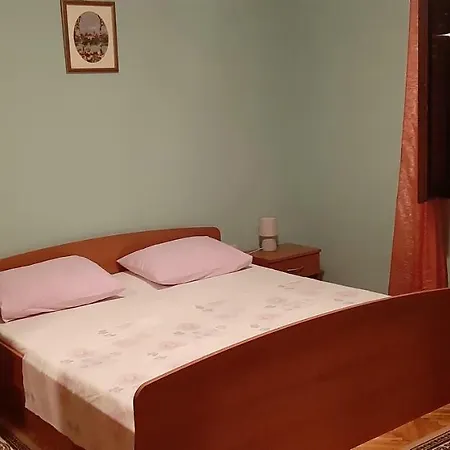 Apartman Zrno